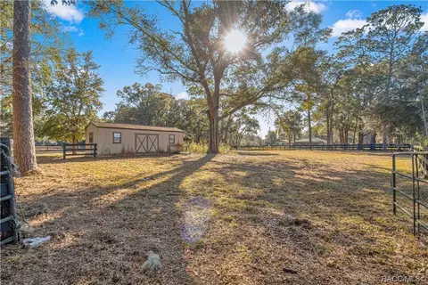 Exterior - 10024 SW 65th Ter, Ocala, FL 34476 photo 10 of 14