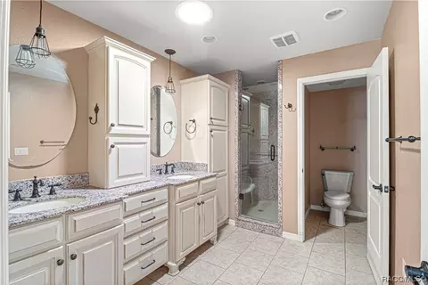 Bath - 10024 SW 65th Ter, Ocala, FL 34476 photo 1 of 2