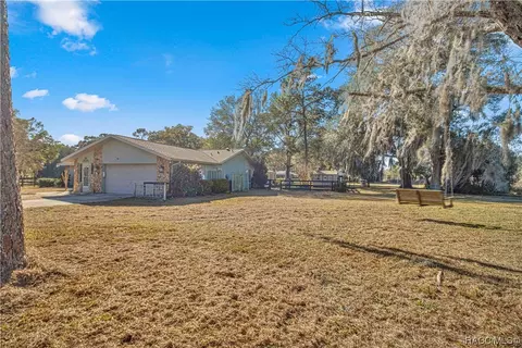 Exterior - 10024 SW 65th Ter, Ocala, FL 34476 photo 12 of 14