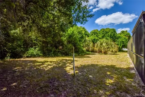 Exterior - 7500 Delaware Dr, Weeki Wachee, FL 34607 photo 13 of 13