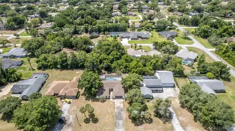 View/Area - 7500 Delaware Dr, Weeki Wachee, FL 34607 photo 5 of 7
