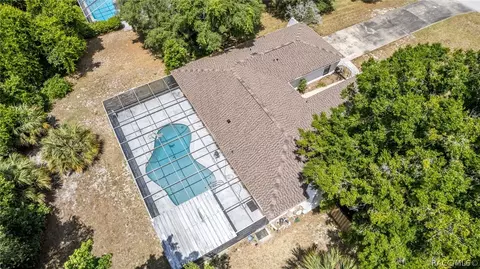 View/Area - 7500 Delaware Dr, Weeki Wachee, FL 34607 photo 2 of 7