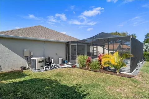 Exterior - 3738 E Lake Todd Dr, Hernando, FL 34442 photo 6 of 14