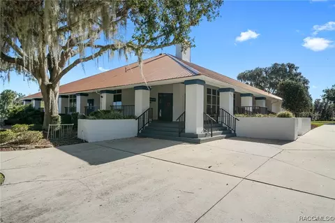 Exterior - 3738 E Lake Todd Dr, Hernando, FL 34442 photo 10 of 14