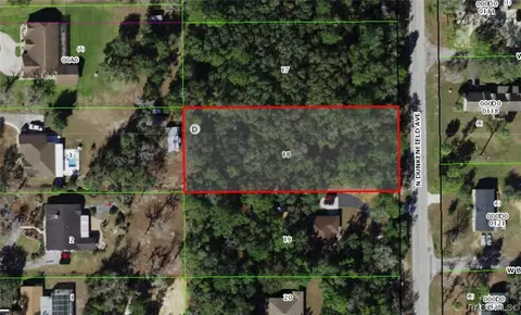 304 N Dunkenfield Ave, Crystal River, FL 34429