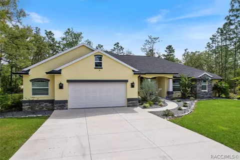 11 Speceberry Cir, Homosassa, FL 34446