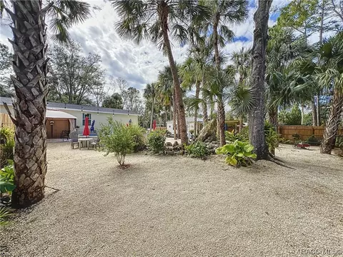 215 Gladys Ave, Inglis, FL 34449 photo 14