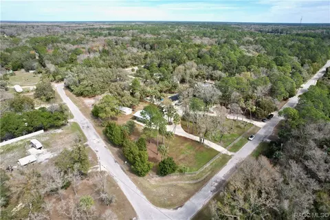 215 Gladys Ave, Inglis, FL 34449 photo 61