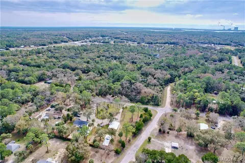 215 Gladys Ave, Inglis, FL 34449 photo 59