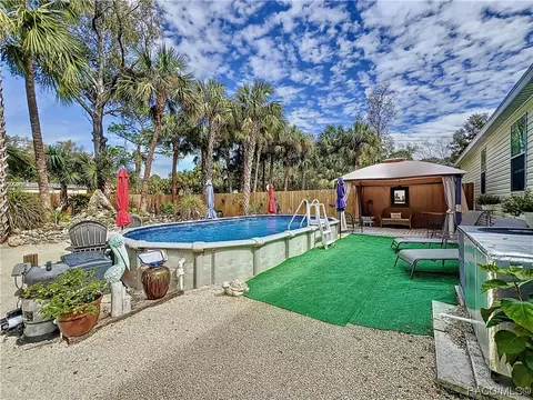 215 Gladys Ave, Inglis, FL 34449 photo 16