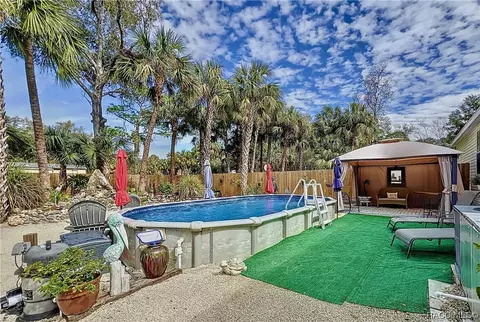 215 Gladys Ave, Inglis, FL 34449 photo 17