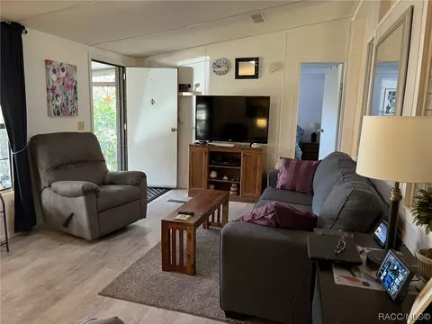 4571 E Harvard Dr, Hernando, FL 34442 photo 5