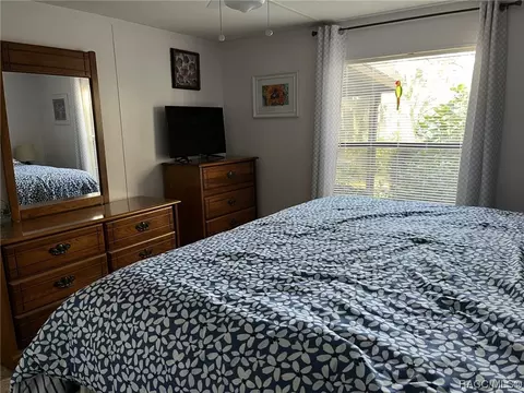 4571 E Harvard Dr, Hernando, FL 34442 photo 12