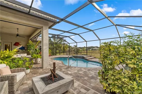 Exterior - 774 N Hunt Club Dr, Hernando, FL 34442 photo 7 of 24