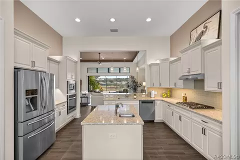 Kitchen - 774 N Hunt Club Dr, Hernando, FL 34442 photo 3 of 5