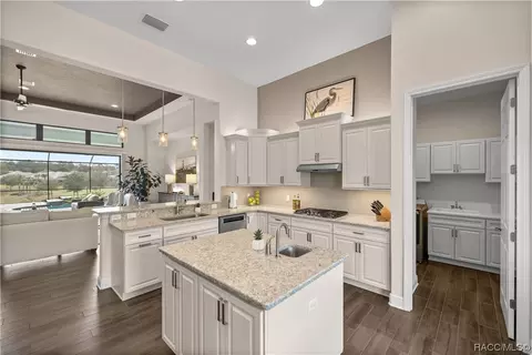 Kitchen - 774 N Hunt Club Dr, Hernando, FL 34442 photo 2 of 5