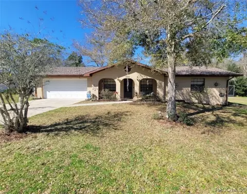 3560 S Diamond Ave, Inverness, FL 34452