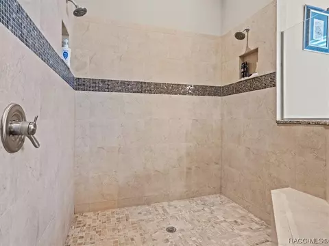 Bath - 1071 W Pointer Loop, Hernando, FL 34442 photo 4 of 7