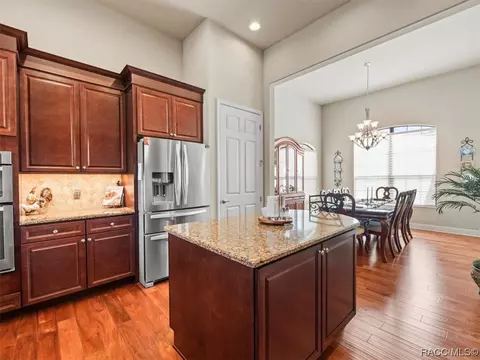 Kitchen - 1071 W Pointer Loop, Hernando, FL 34442 photo 8 of 10