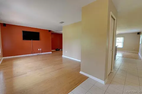 Living - 515 E Falconry Ct, Hernando, FL 34442 photo 1 of 4