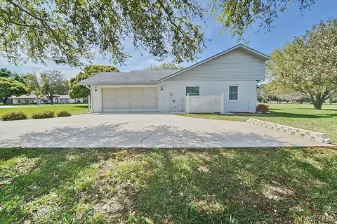 Exterior - 515 E Falconry Ct, Hernando, FL 34442 photo 8 of 14