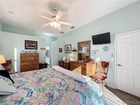 Bedroom - 420 N Turkey Pine Loop, Lecanto, FL 34461 photo 4 of 7