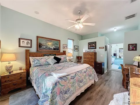 Bedroom - 420 N Turkey Pine Loop, Lecanto, FL 34461 photo 3 of 7