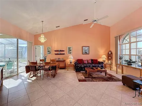 Living - 420 N Turkey Pine Loop, Lecanto, FL 34461 photo 2 of 7