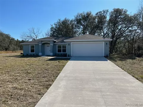 1562 W Manchester Dr, Citrus Springs, FL 34434