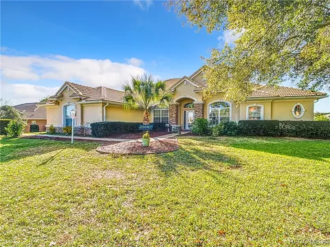 79 N Spend A Buck Dr, Inverness, FL 34453