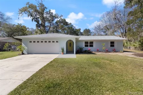 2040 NW 15th Ave, Crystal River, FL 34428
