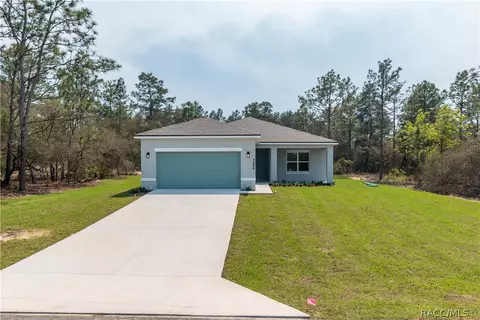 3896 W Baton Ln, Citrus Springs, FL 34433