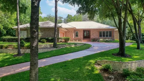 3192 W Pebble Beach Ct, Lecanto, FL 34461