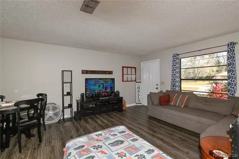 Living - 7390 N Whippoorwill Ter, Hernando, FL 34442 photo 3 of 4