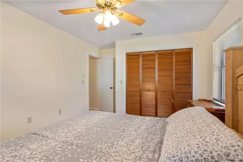 Bedroom - 160 W National St, Hernando, FL 34442 photo 7 of 11