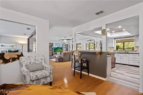 Living - 160 W National St, Hernando, FL 34442 photo 6 of 8