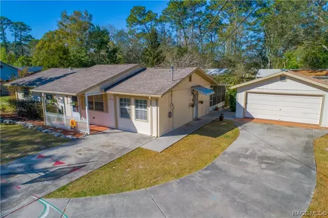 5410 S Forest Ter, Homosassa, FL 34446