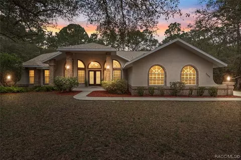 5083 W Pinto Loop, Beverly Hills, FL 34465
