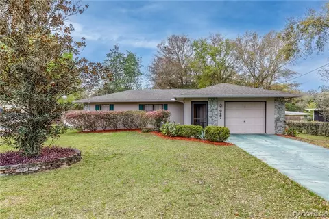 927 N Hollywood Cir, Crystal River, FL 34429