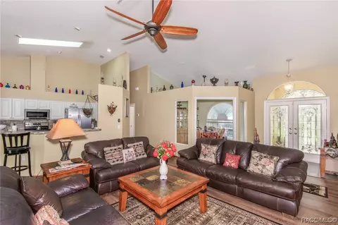 Living - 1057 E Morningstar Ln, Hernando, FL 34442 photo 5 of 6