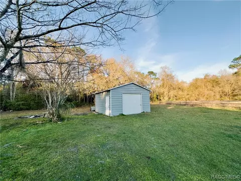 71 Lois Ave, Inglis, FL 34449 photo 19