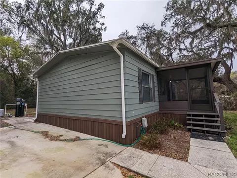 4590 Parsons Pt, Hernando, FL 34442 photo 2