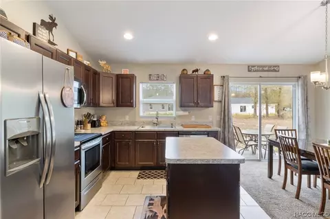 Kitchen - 4149 SW 159th St, Ocala, FL 34481 photo 3 of 6