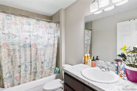 Bath - 4149 SW 159th St, Ocala, FL 34481 photo 4 of 4
