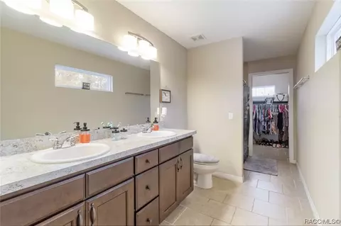 Bath - 4149 SW 159th St, Ocala, FL 34481 photo 2 of 4