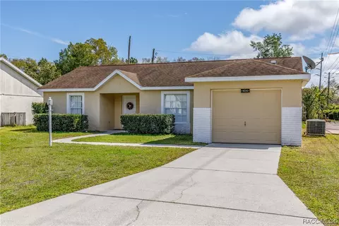 4041 N Columbus St, Beverly Hills, FL 34465