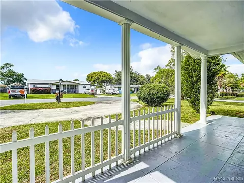 75 S Tyler St, Beverly Hills, FL 34465