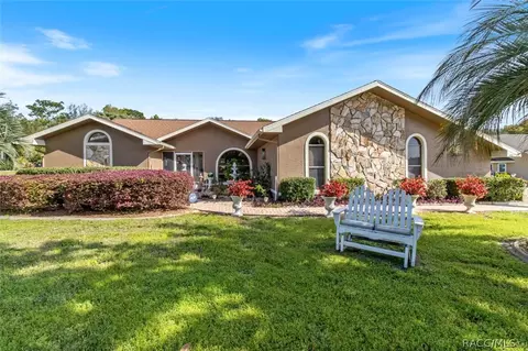 1483 E Hartford St, Inverness, FL 34453