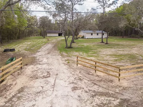 1180 E Winnetka St, Hernando, FL 34442 photo 5