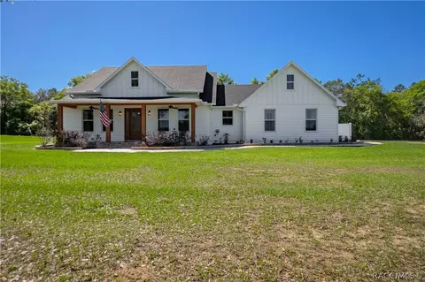 7344 E Country Highlands Dr, Floral City, FL 34436